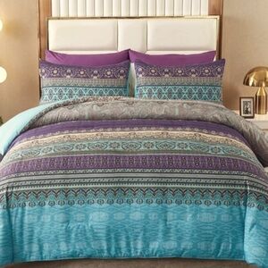 Bohemian Chic Queen Comforter Set NWT